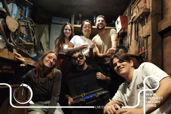 Photo de fin de jeu de l'équipe Paris City Game